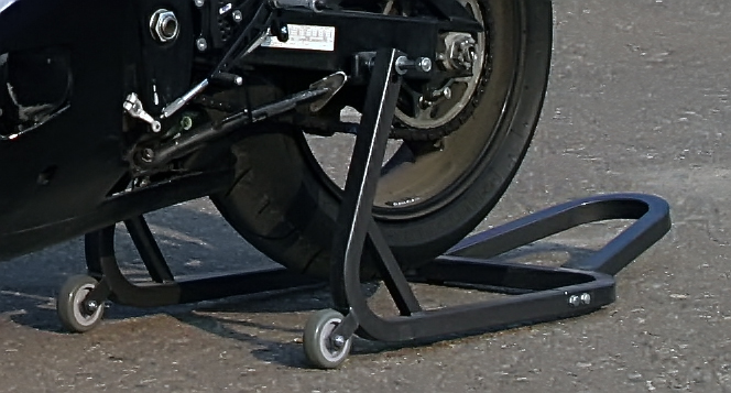 moto_laikiklis.jpg